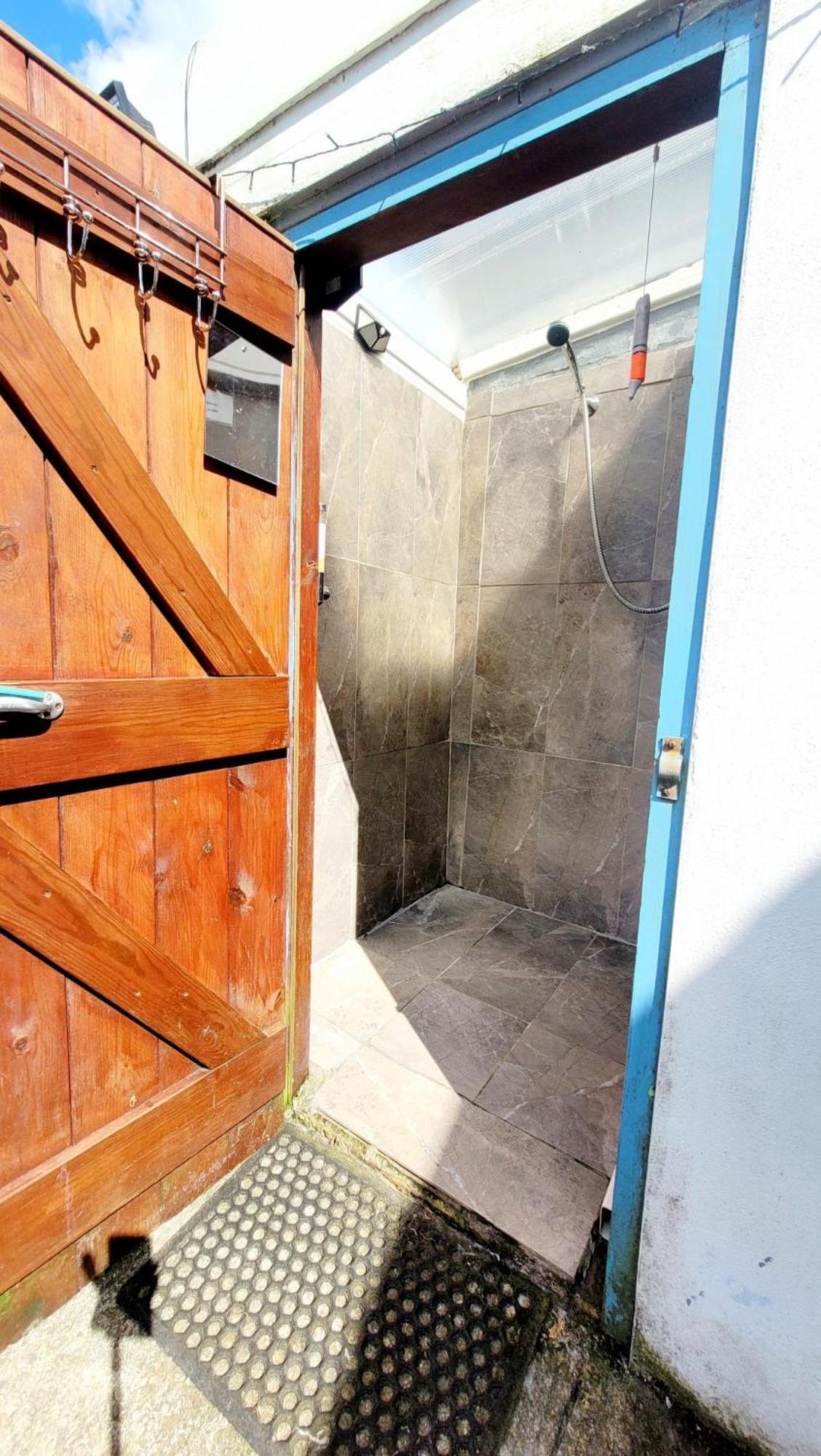 Treguth Glamping Unique Experience - Themed Huts Hotel Saint Day ภายนอก รูปภาพ